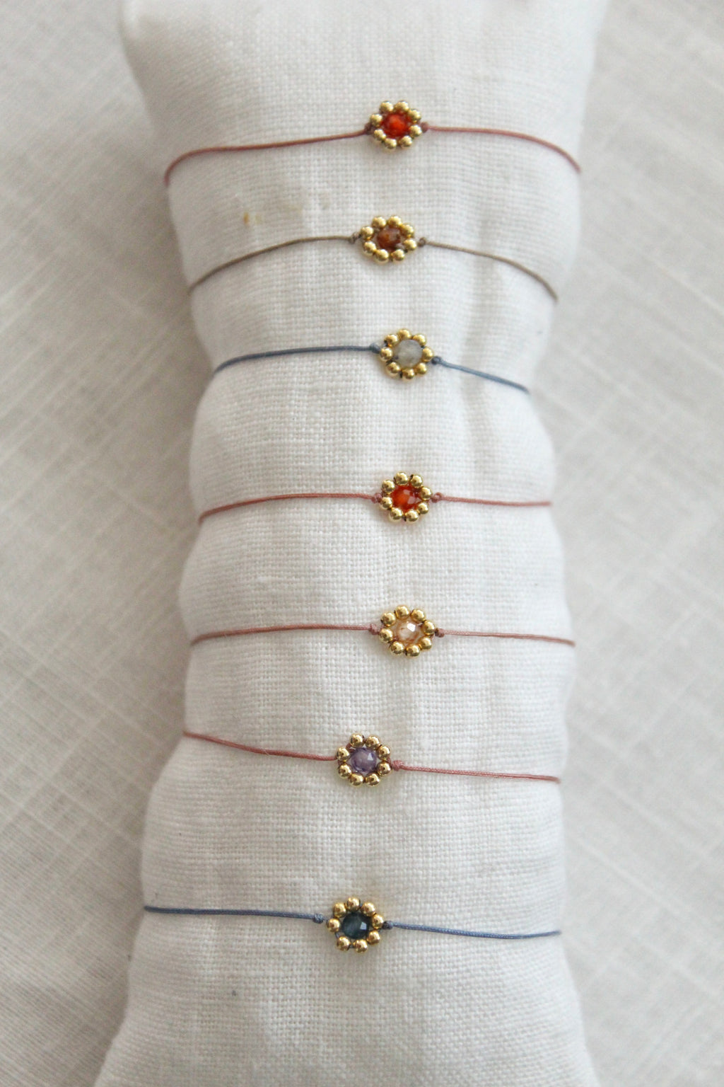Náramek Wildflower (gold filled)