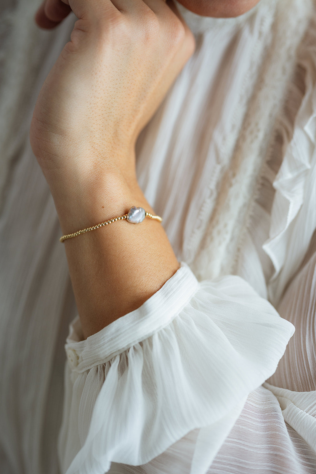 Náramek Noctis (gold filled)