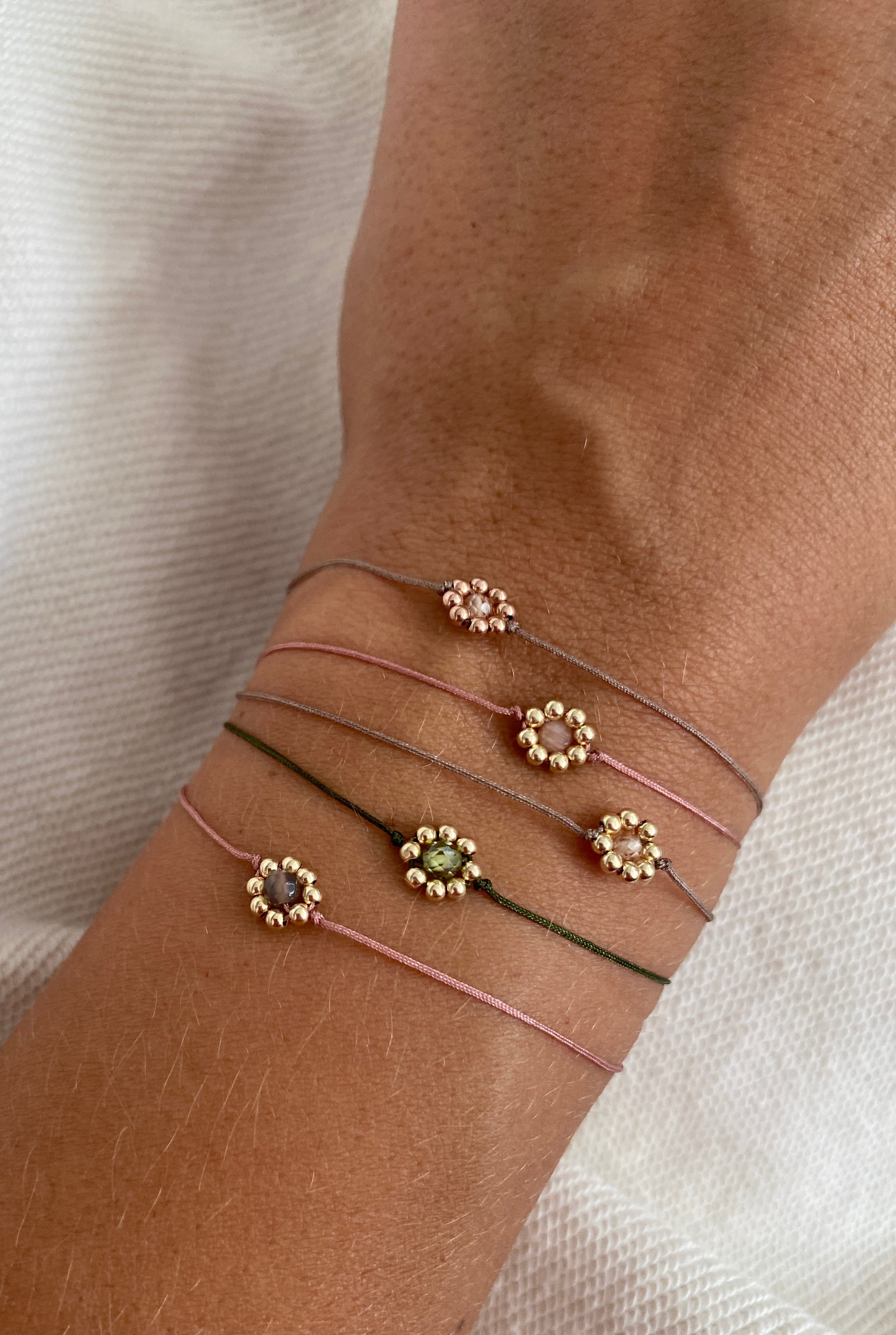 Náramek Wildflower (gold filled)