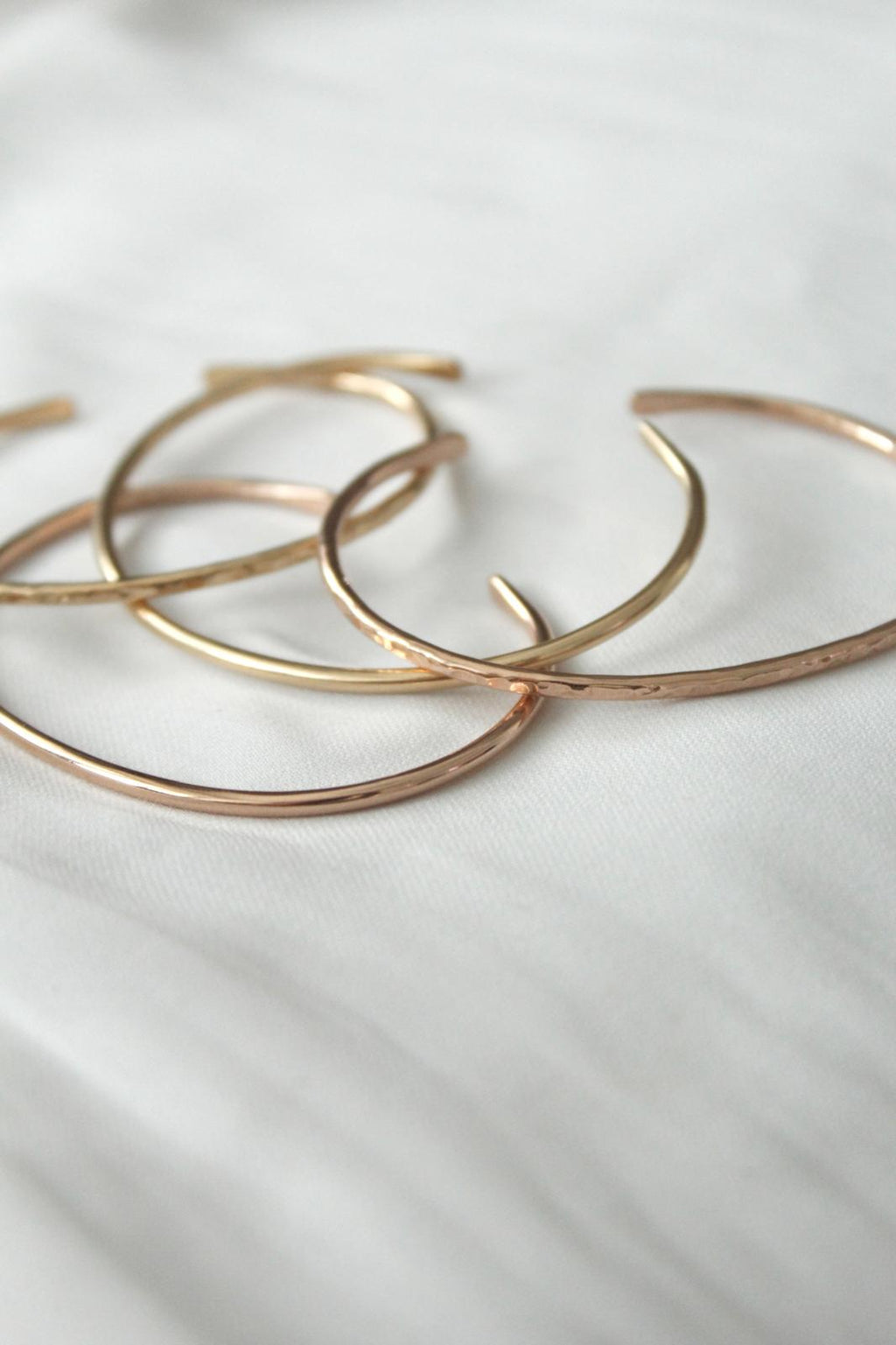 Rose gold filled náramek Moon silk