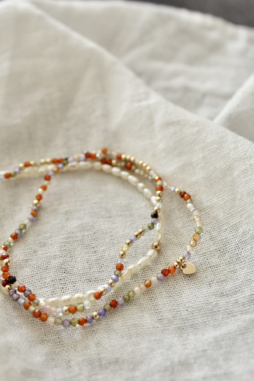 Náramek Amore mio colors (gold filled)