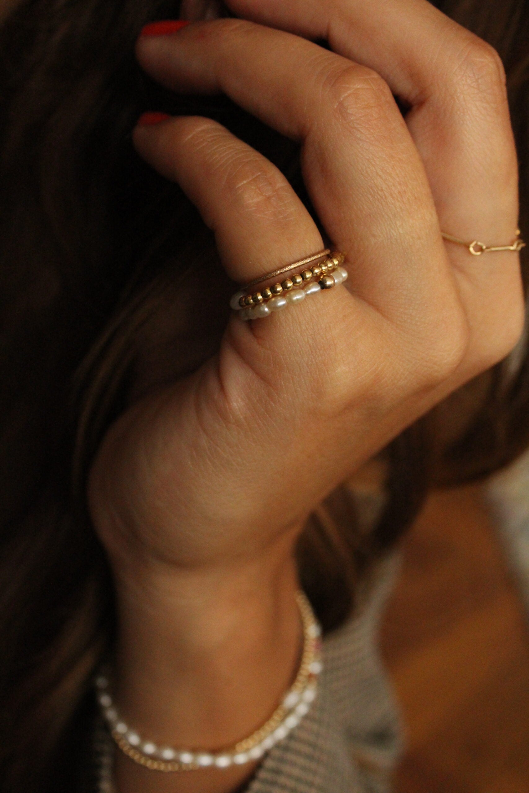 Perličkový prstýnek s korálkem (gold filled/rose gold filled)