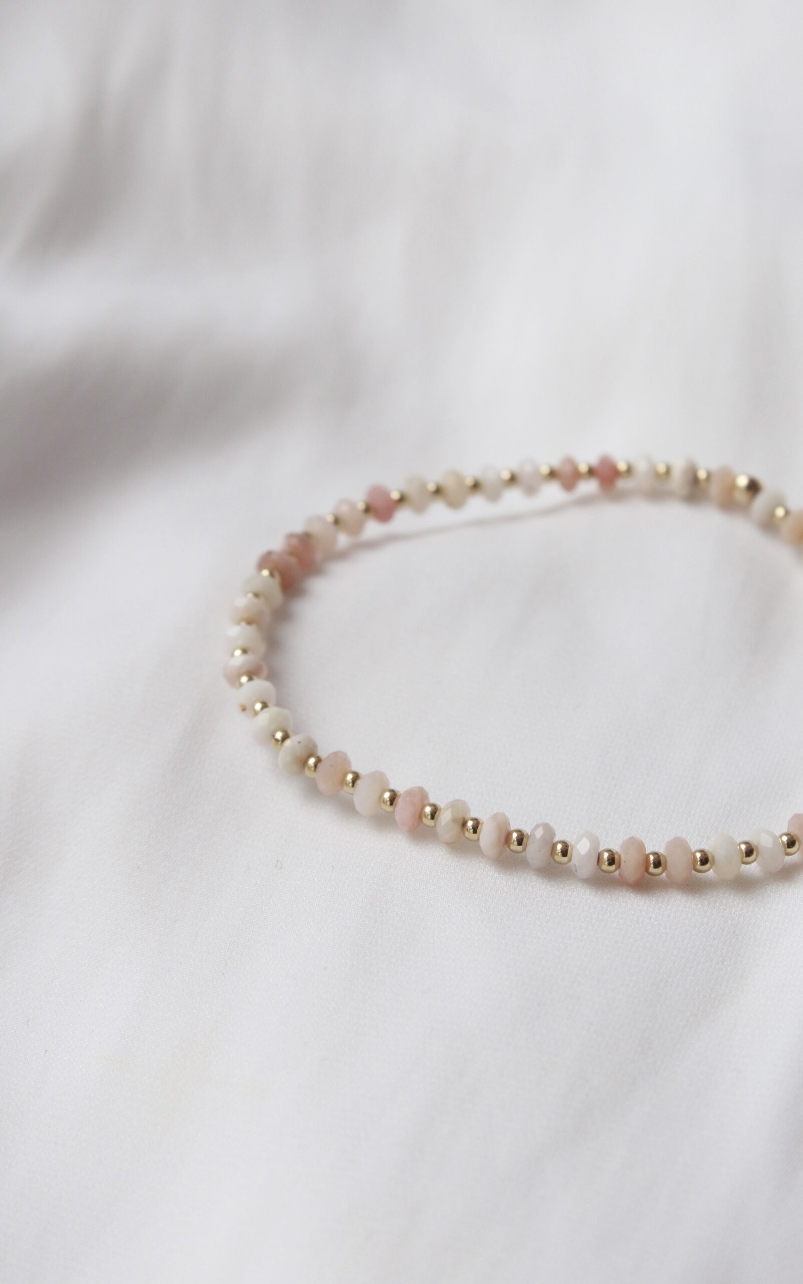 Náramek Pink glow (gold filled)